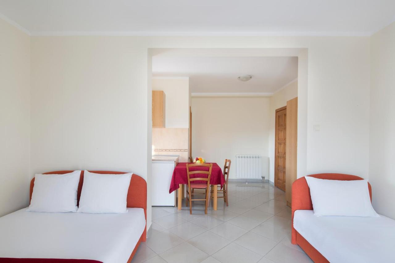 Apartment Konte