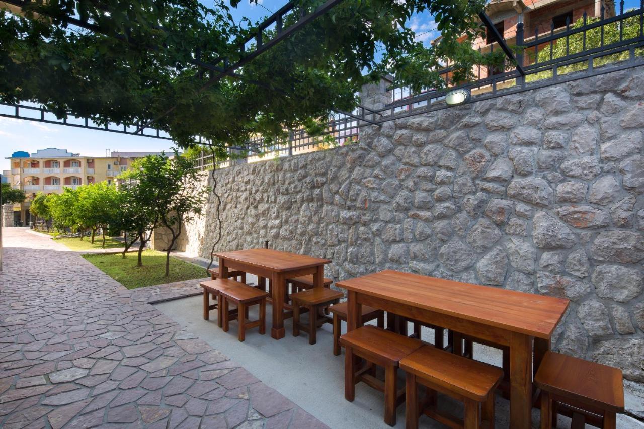 Apartment Konte Budva